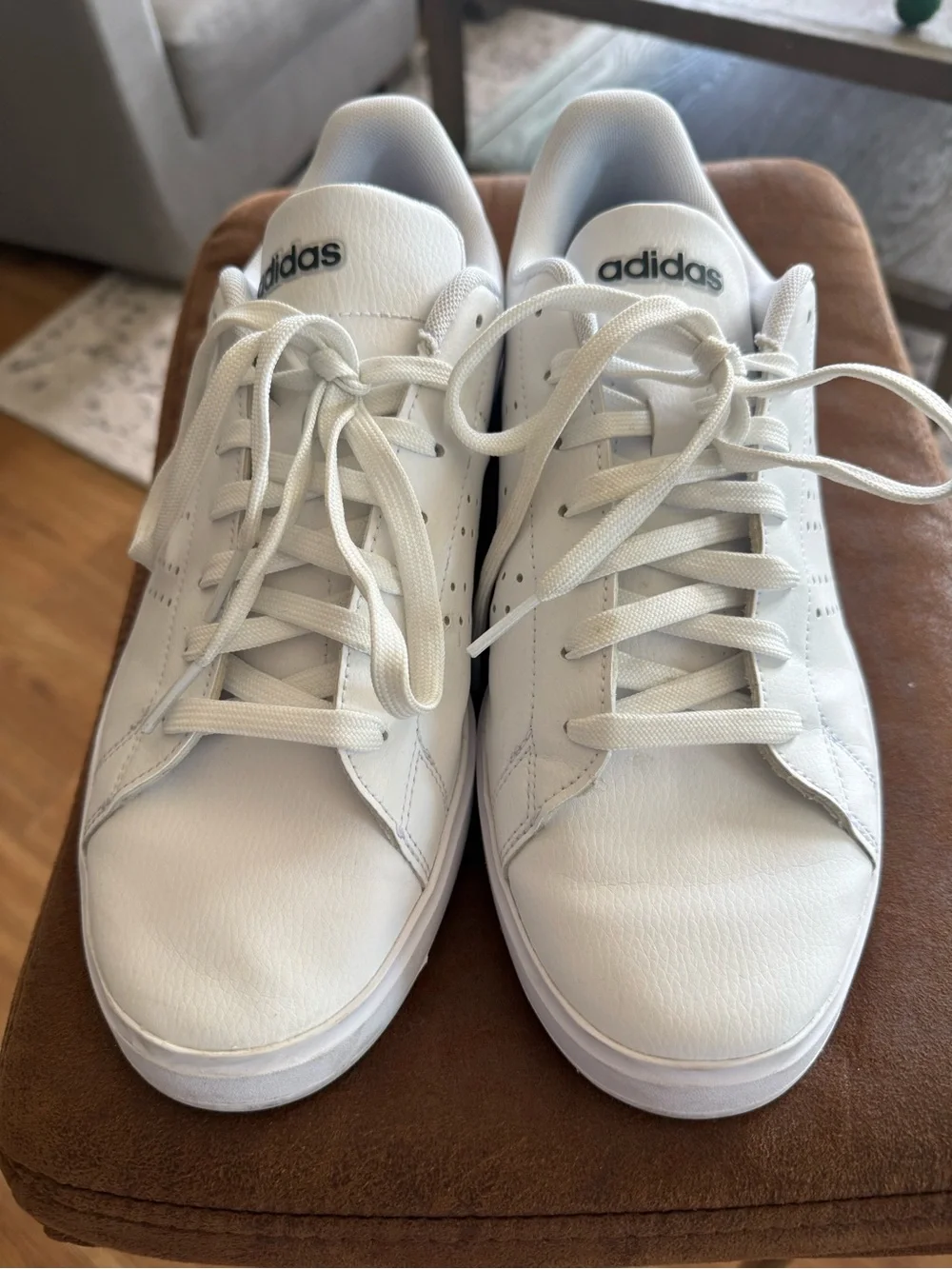 Adidas Advantage 2.0 White Men's Low-Top Casual Sneakers. 11.5